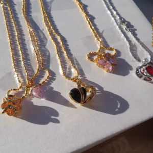 Nye smykker halskjeder pr stk